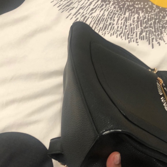 Backpack - Picture 8 of 8